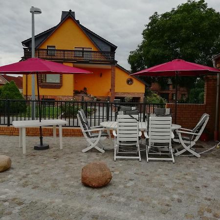 Ferienwohnung Am Torbogen Nr.3 Люббенау Экстерьер фото