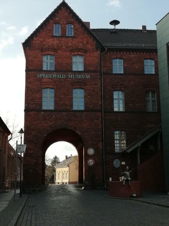 Ferienwohnung Am Torbogen Nr.3 Люббенау Экстерьер фото